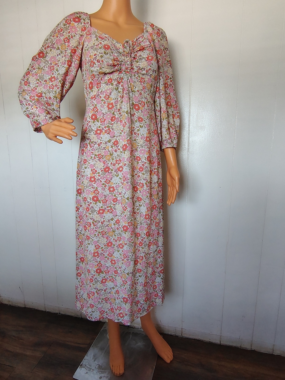 H & M Floral Pink Long Sleeve Midi Dress Size M